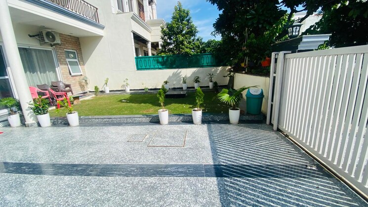 Exterior View, dlf-hyde-park 3 Bedroom 3150 Sq.Ft. Independent House In South Mullanpur Chandigarh 9050442