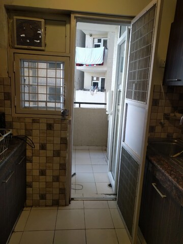 Bathroom in 3 BHK Apartment at Mapsko Casa BellA-Villas, Sector 82 – for Sale
