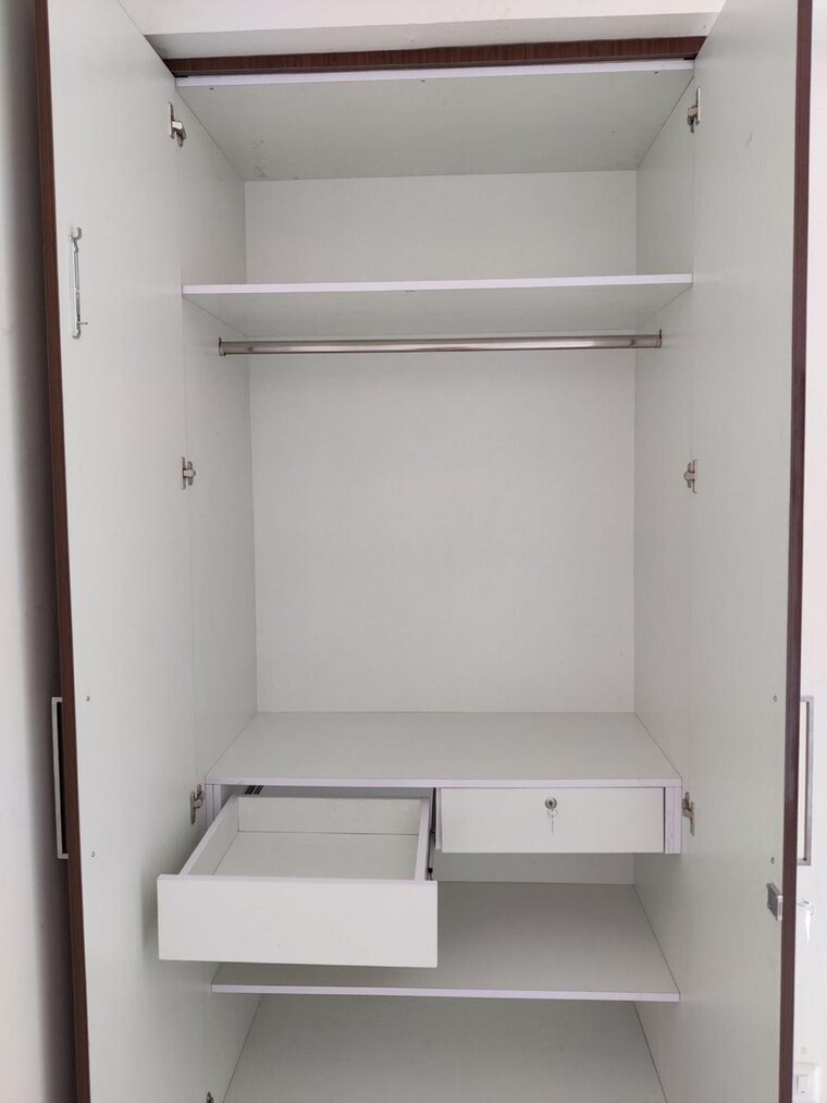 Bathroom, eros-sampoornam 2 Bedroom 835 Sq.Ft. Apartment In Sector 2 Greater Noida Greater Noida 9050456