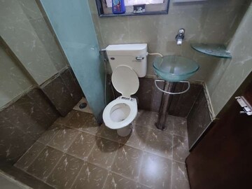 Bathroom in 1 BHK Apartment at Bhoomi Hills, Kandivali East – for Rent