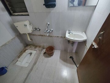 Bathroom in 1 BHK Apartment at Bhoomi Hills, Kandivali East – for Rent
