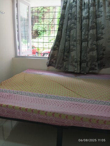 Bedroom in  Pg at Goregaon West – for Rent