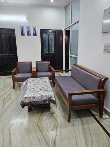 Living Room in 2 BHK Independent House at Sector 10a – for Rent
