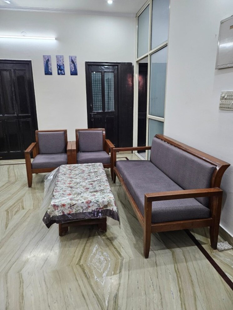 Living Room, sector 10a 2 Bedroom 1475 Sq.Ft. Independent House In Sector 10a Gurgaon 9050489