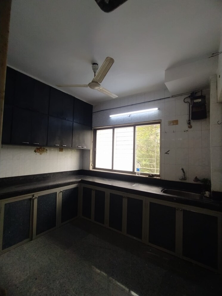 Kitchen, andheri west 3 Bedroom 1200 Sq.Ft. Apartment In Andheri West Mumbai 9050538