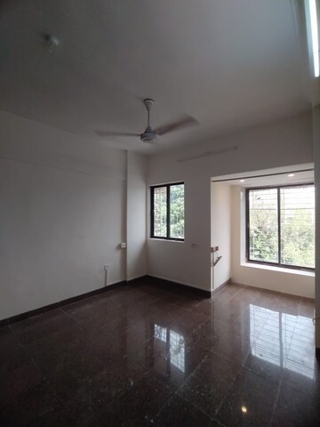 Room in 3 BHK Apartment at Andheri West – for Rent