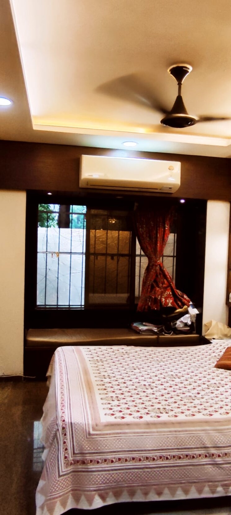  Parking, andheri west 2 Bedroom 800 Sq.Ft. Apartment In Andheri West Mumbai 9050546
