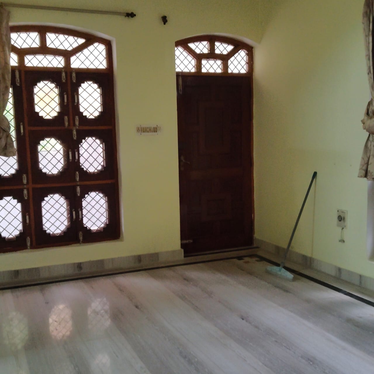 3.5 BHK Independent House For Rent in Vikas Nagar