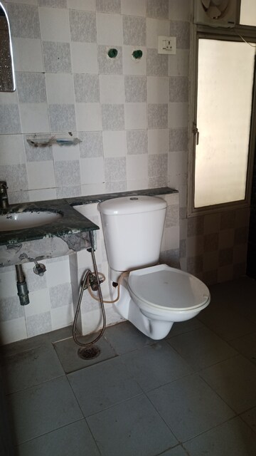 Bathroom in 3 BHK Apartment at Sikka Kimantra Greens, Sector 79 – for Rent