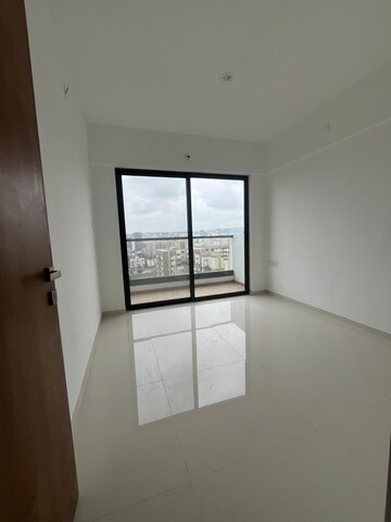 Room in 2 BHK Apartment at Majestique Signature Towers, Balewadi – for Rent