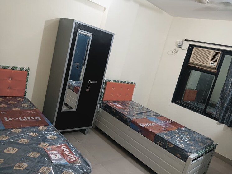 Bedroom, powai Pg For Boys & Girls In Powai 9050690