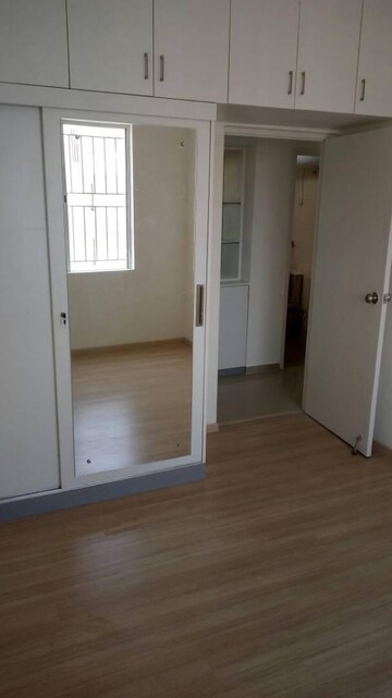 Room in 3 BHK Apartment at DLF Westend Heights New Town, Akshayanagar – for Rent