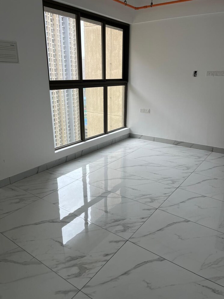 Room, raymond-ten-x-era 1 Bedroom 440 Sq.Ft. Apartment In Pokhran Road No One Thane 9050693