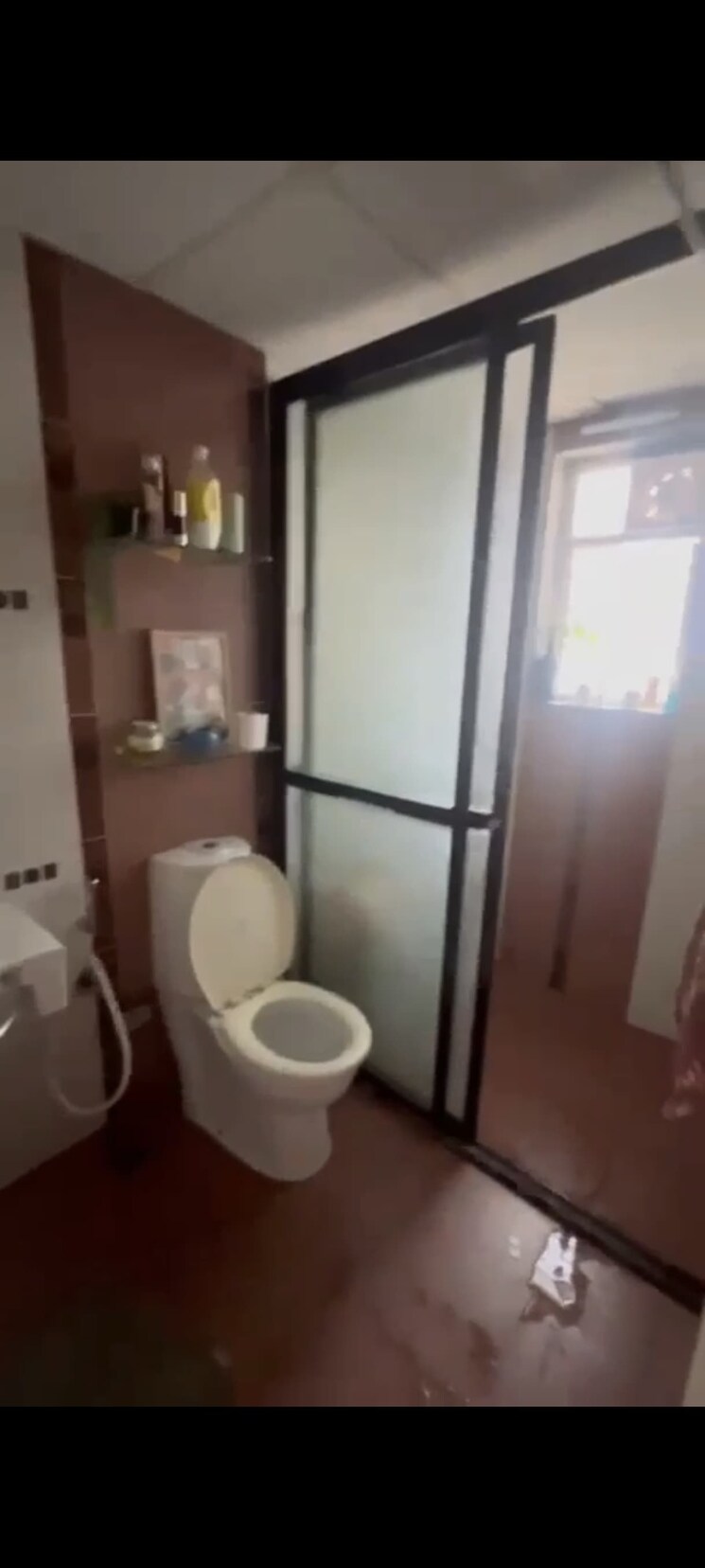 Bathroom, snn-raj-lakeview 3 Bedroom 1850 Sq.Ft. Apartment In Btm Layout Bangalore 9050717