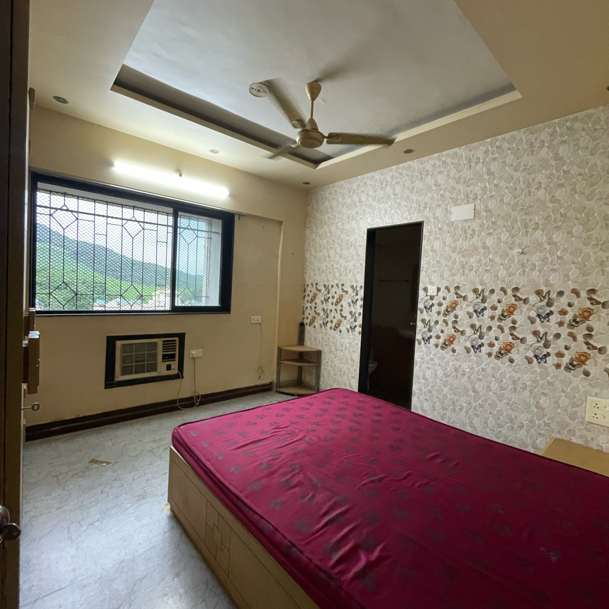 2 BHK Apartment For Rent in Mantri Park Tower