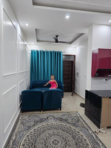 Living Room in 1 BHK Apartment at Sector 115 – for Rent