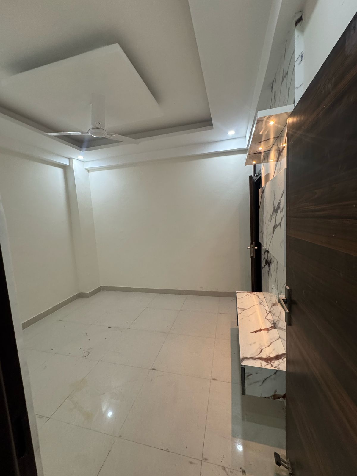 2 BHK + Pooja Room 950 Sq.Ft. Builder Floor in Lucky The Palm Valley