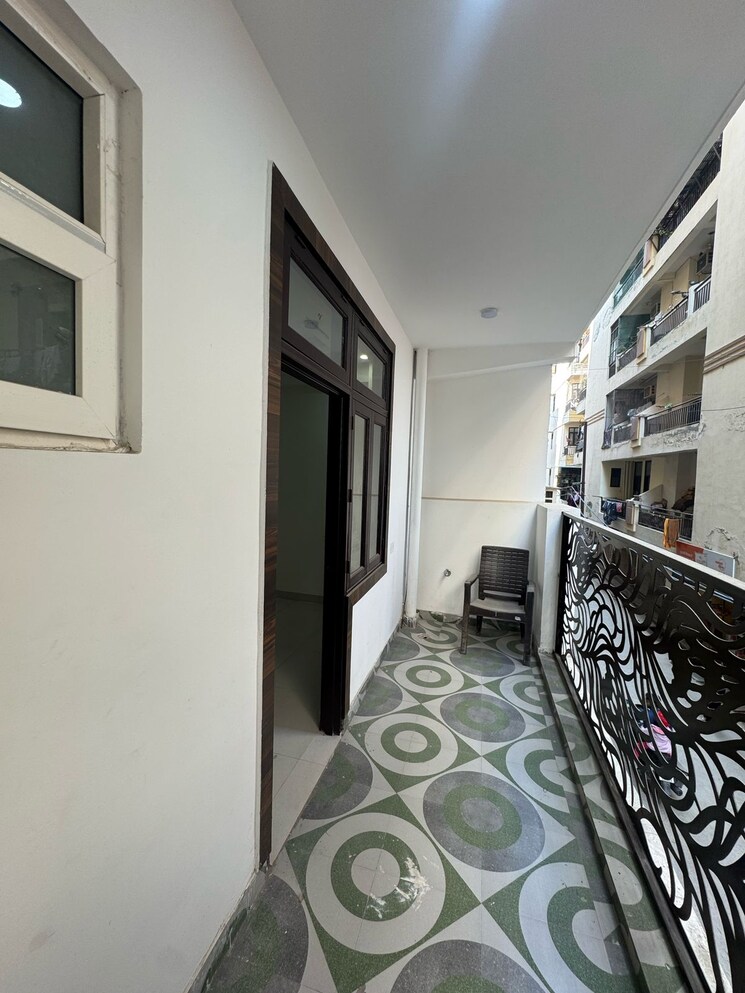 undefined, lucky-the-palm-valley 2 Bedroom 950 Sq.Ft. Builder Floor In Sector 1 Greater Noida Greater Noida 9050759