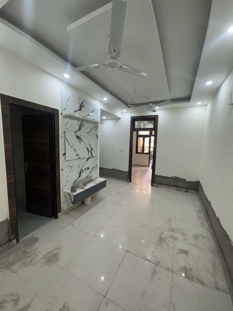 Room, lucky-the-palm-valley 2 Bedroom 950 Sq.Ft. Builder Floor In Sector 1 Greater Noida Greater Noida 9050759