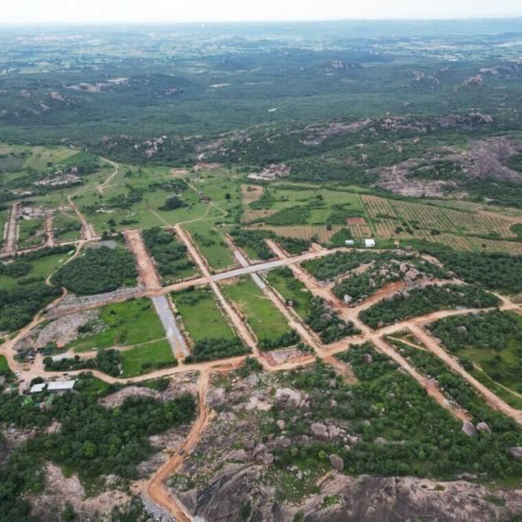 Garden, fortune-18  220 Sq.Yd. Plot In Amangal Hyderabad 9050762