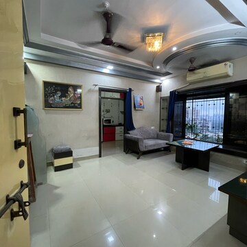 2 BHK Apartment For Rent in Goregaon East