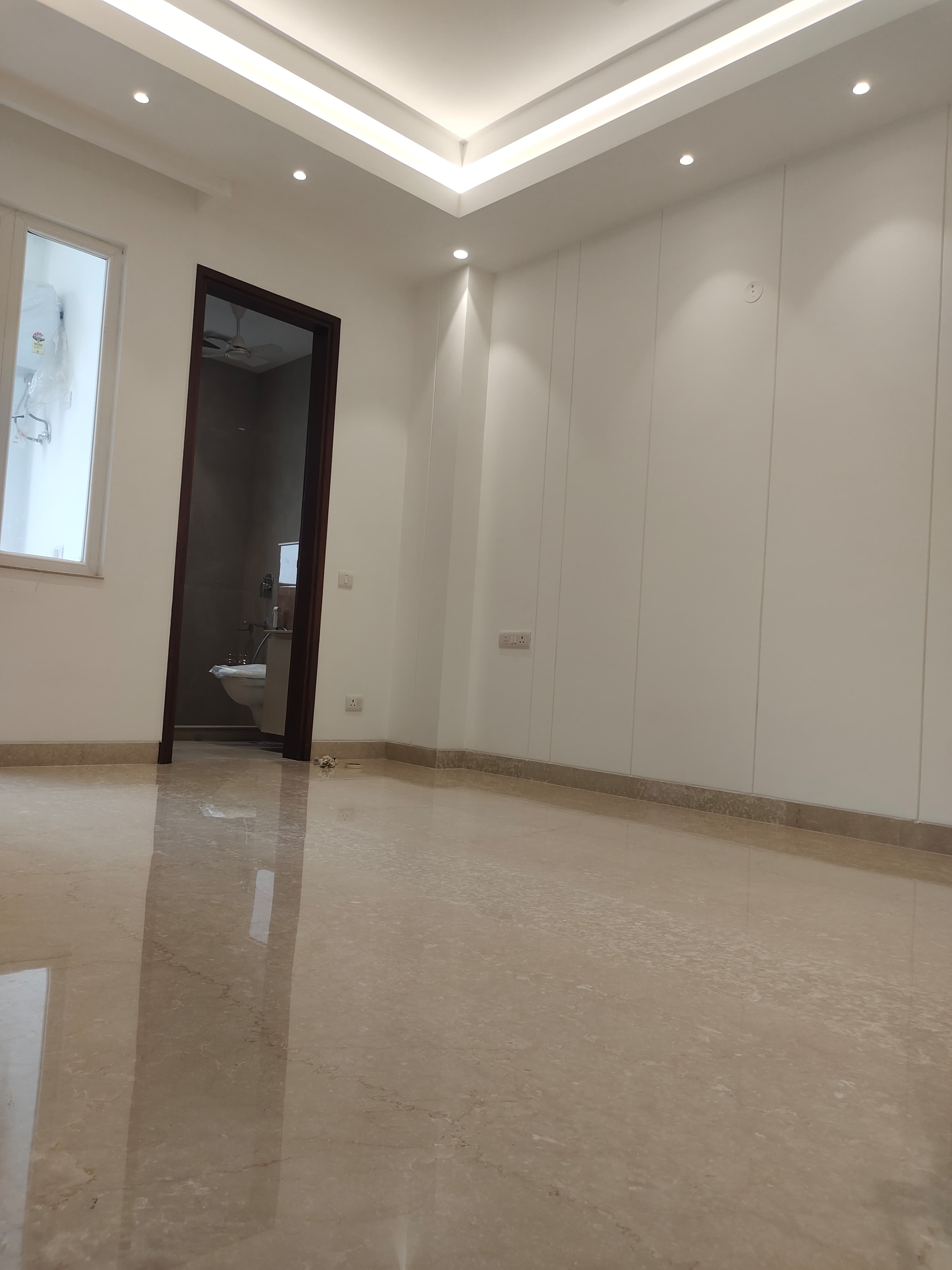 3 BHK + Servant Room Builder Floor For Rent in Greater Kailash