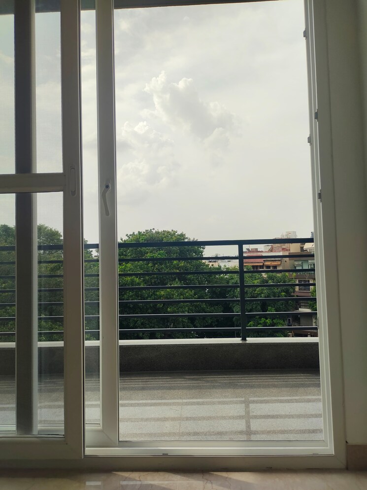 Balcony, greater kailash 3 Bedroom 1800 Sq.Ft. Builder Floor In Greater Kailash Delhi 9050795