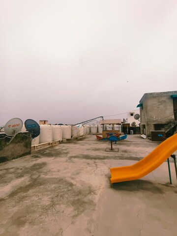 Terrace in 2 BHK Builder Floor at Dwarka Mor – for Rent