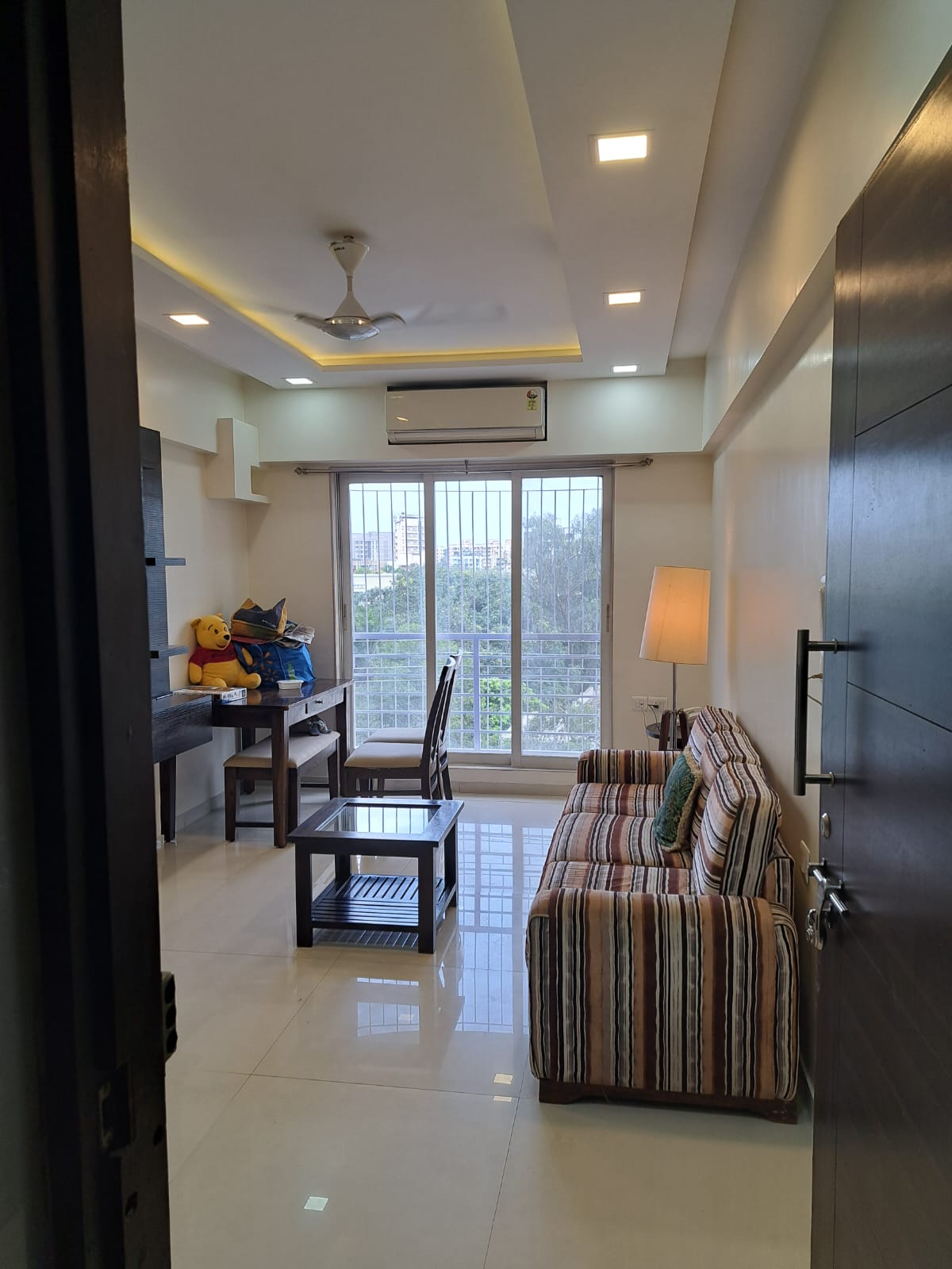 1 BHK Apartment For Rent in Crescent Landmark