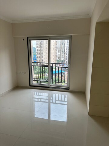Room in 1 BHK Apartment at Raunak Bliss, Ghodbunder Road – for Rent