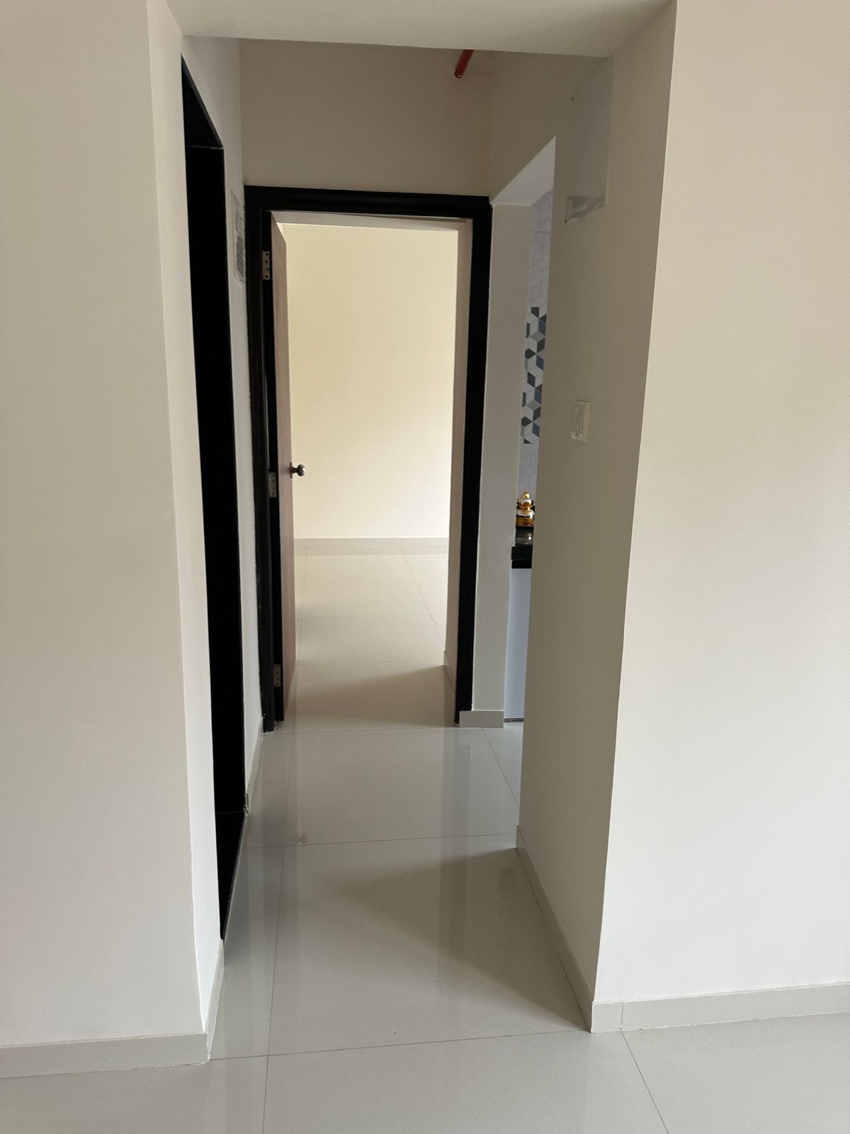 1 BHK + Extra Room Apartment For Rent in Raunak Bliss