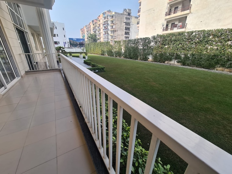 Balcony, pir machalla 3 Bedroom 1800 Sq.Ft. Apartment In Pir Machalla Zirakpur 9050894