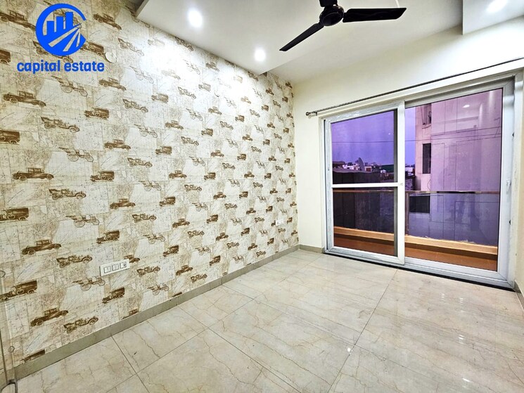 Room, pir machalla 3 Bedroom 1600 Sq.Ft. Apartment In Pir Machalla Zirakpur 9050911