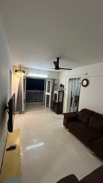 Team Area in 2 BHK Apartment at Millennium Atlas, Tathawade – for Sale