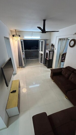 Team Area in 2 BHK Apartment at Millennium Atlas, Tathawade – for Sale