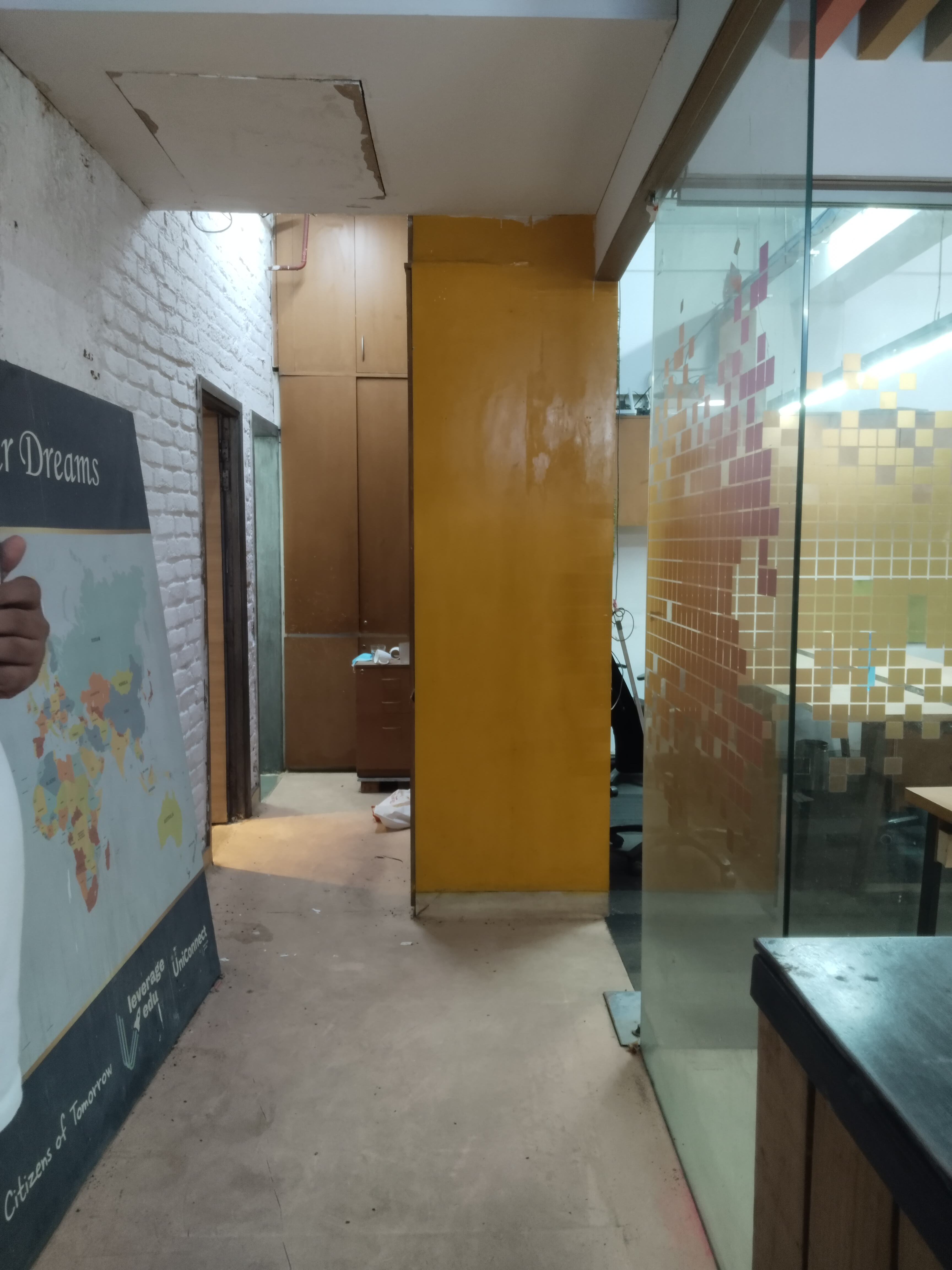 Office Space For Rent in Us Complex Jasola Apollo 