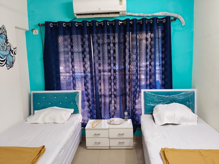 Room, siddharth nagar Pg For Boys & Girls In Siddharth Nagar 9050972