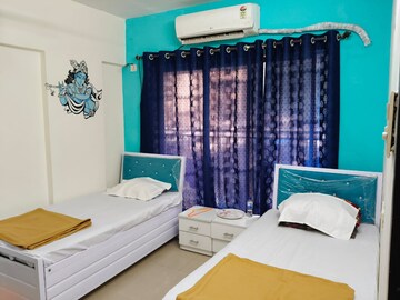 Bedroom in  Pg at Siddharth Nagar – for Rent