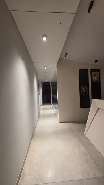 Building Lobby in  Showroom at Andheri West – for Rent