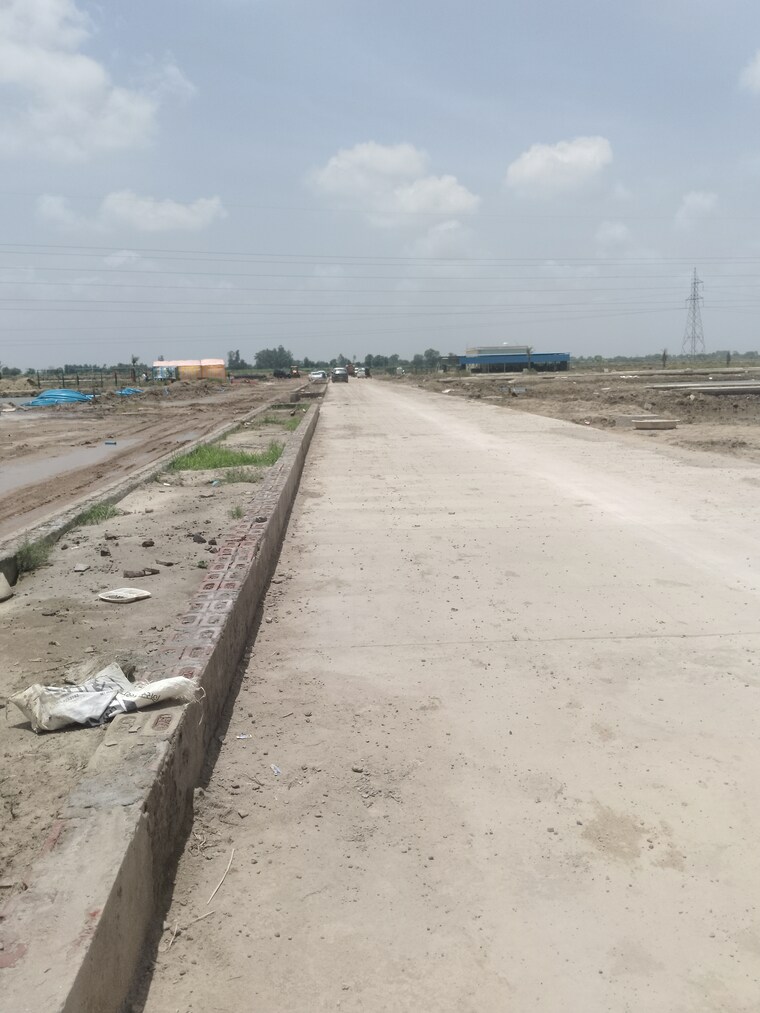 undefined, vrindavan  155 Sq.Yd. Plot In Vrindavan Mathura 9050999