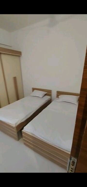 Room in 2 BHK Apartment at Saheel ITrend Homes, Hinjewadi – for Rent