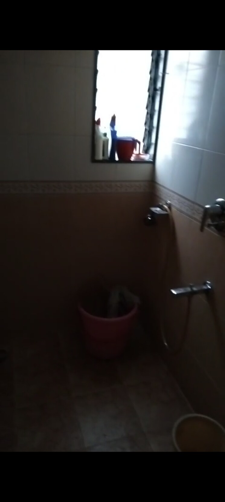 Bathroom, chandrabhaga-chs-prabhadevi 1 Bedroom 500 Sq.Ft. Apartment In Prabhadevi Mumbai 9051019