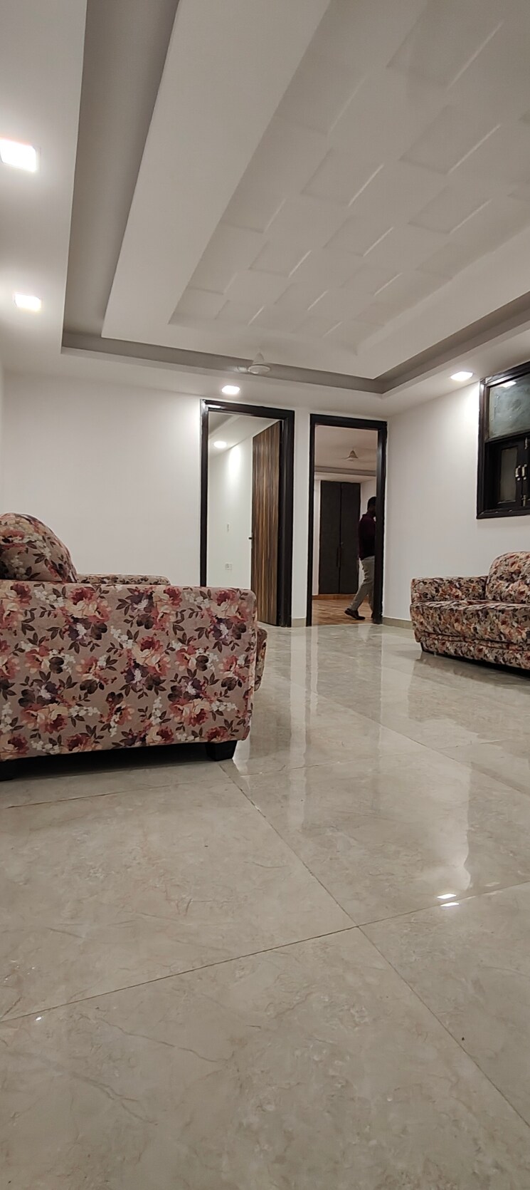 Living Room, chattarpur 3 Bedroom 1600 Sq.Ft. Builder Floor In Chattarpur Delhi 9051059