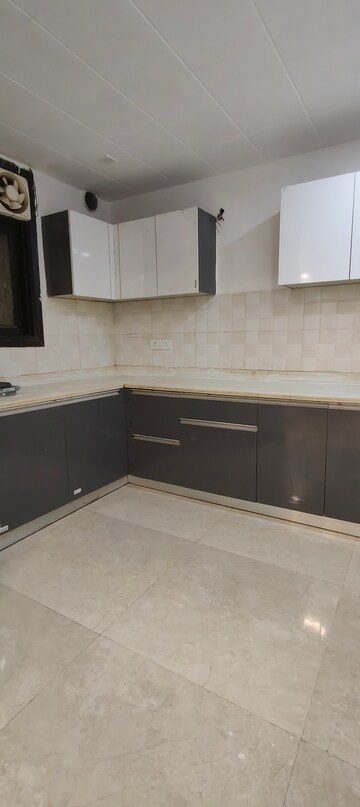 Kitchen in 3 BHK Builder Floor at Chattarpur – for Rent