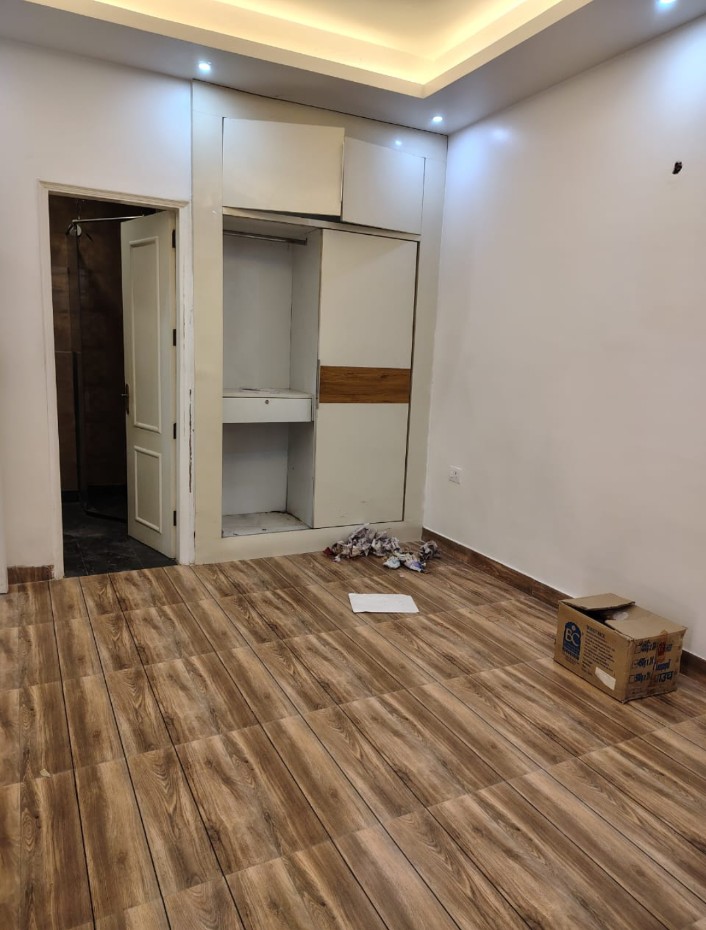 2.5 BHK + Study Room Builder Floor For Rent in Chittaranjan Park