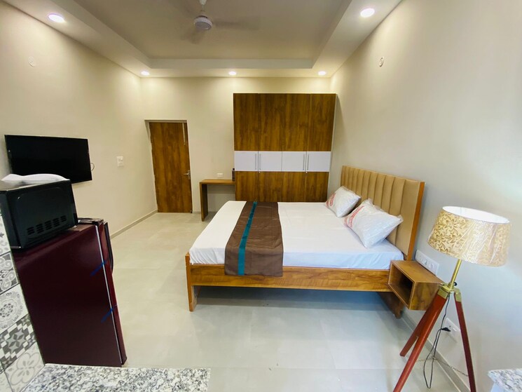 Living Room, sector 31 Studio 700 Sq.Ft. Builder Floor In Sector 31 Gurgaon 9051074