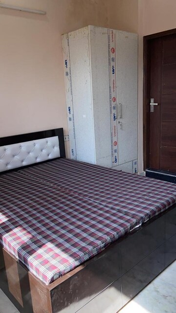 Studio Builder Floor For Rent in Sector 46