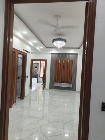 Room in 2 BHK Apartment at Saviour Green Arch, Tech Zone 4 Greater Noida – for Sale