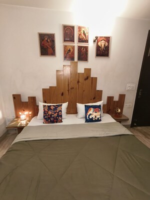 Bedroom in 2.5 BHK Apartment at Gaur City 5th Avenue, Sector 4 Greater Noida – for Sale