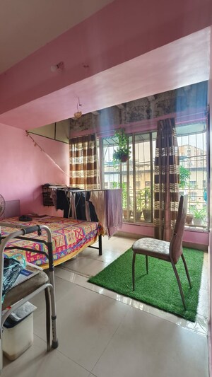 Gym in 2 BHK Apartment at Dosti Group Maitri Vatika, Kalwa – for Sale